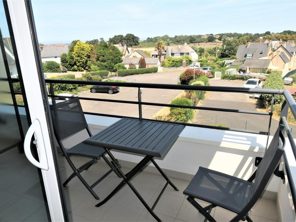 Superbe Appartement Avec Wifi Et Parking A Tregastel - Fr-1-368-174 외부 사진